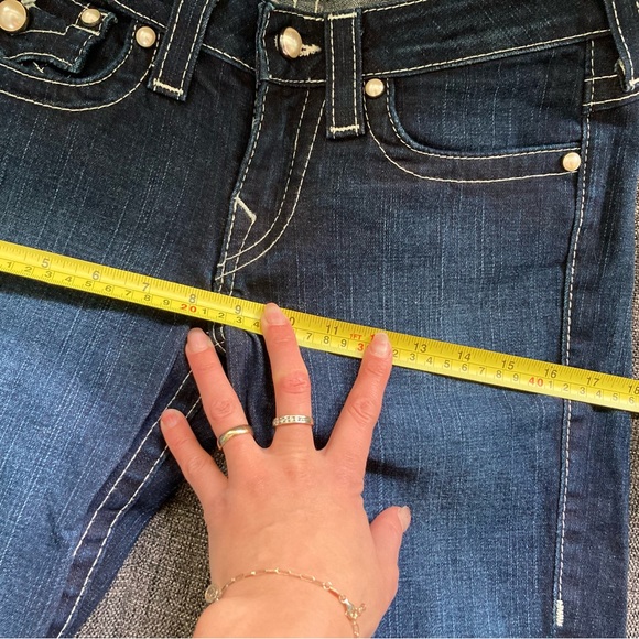 True Religion pearl detail low rise denin - Picture 6 of 11